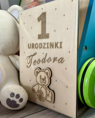 Drewniana kartka okolicznościowa